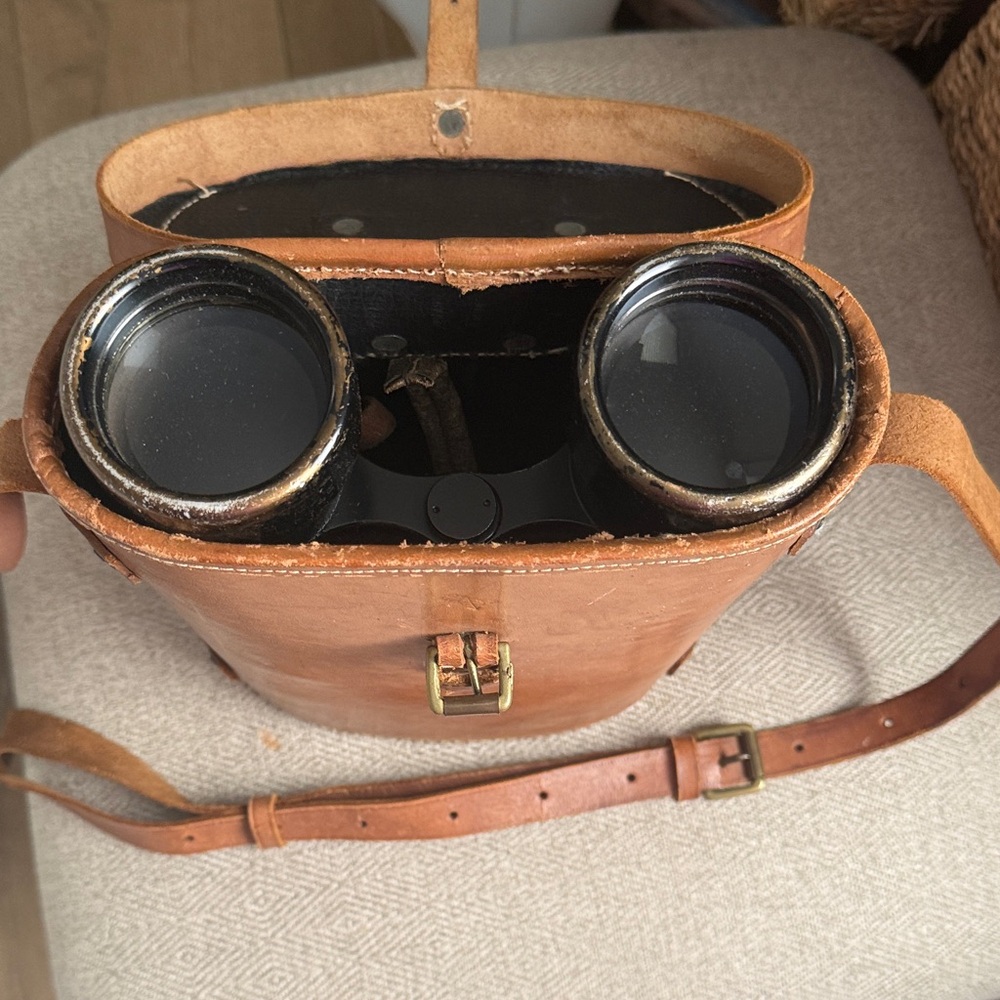 WWII German Kriegsmarine 7x50 Commander Binoculars - Picture 4 of 10